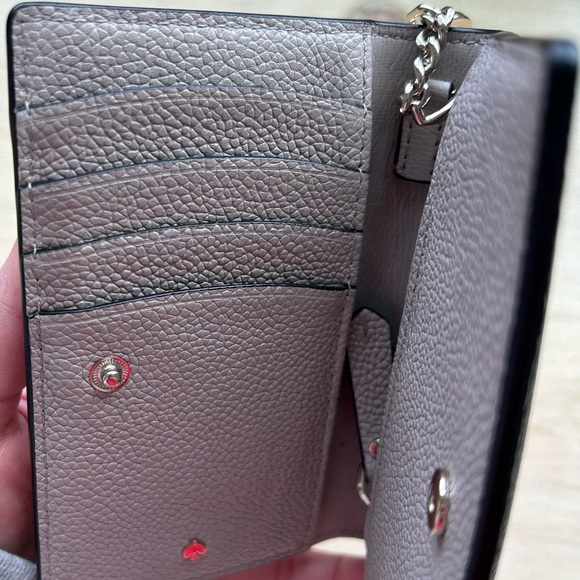 KATE SPADE Wallet - Picture 2 of 5